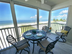 Gateway Villas #398 - Beachfront condo